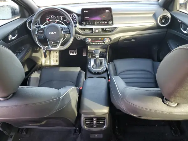 3KPF54AD1NE444989 2022 KIA FORTE - Image 8