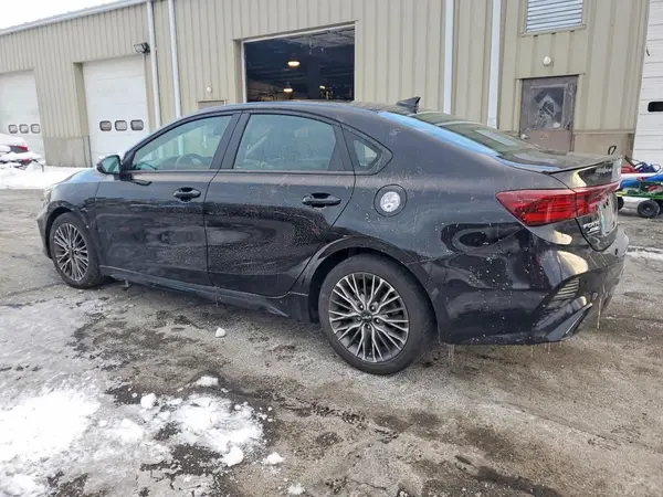 3KPF54AD1NE445169 2022 KIA FORTE - Image 2