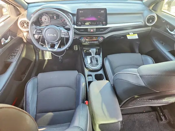 3KPF54AD1NE453305 2022 KIA FORTE - Image 8