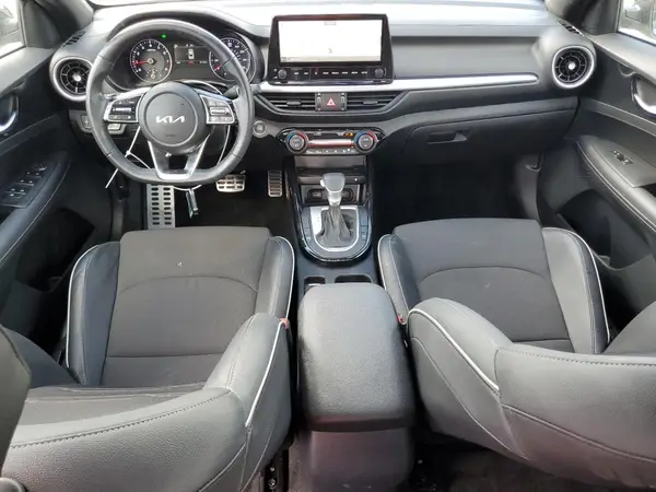 3KPF54AD1NE454390 2022 KIA FORTE - Image 8