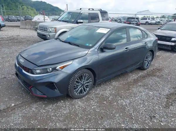 3KPF54AD1NE459296 2022 KIA FORTE - Image 2