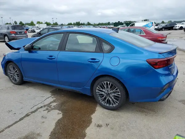 3KPF54AD1NE473859 2022 KIA FORTE - Image 2