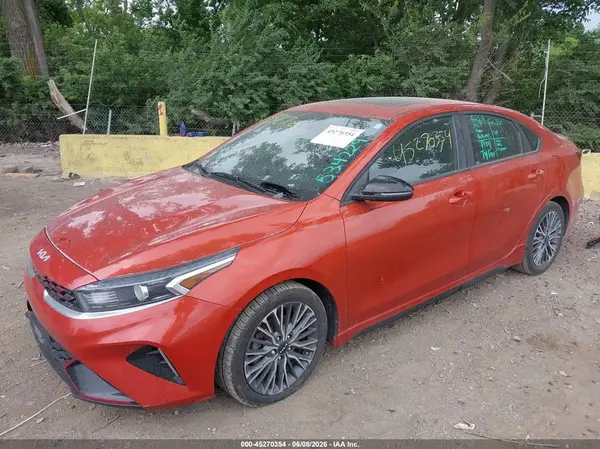 3KPF54AD1NE475904 2022 KIA FORTE - Image 2