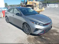 3KPF54AD1NE477748 2022 KIA FORTE
