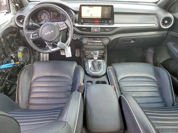 3KPF54AD1NE483761 2022 KIA FORTE - Image 8
