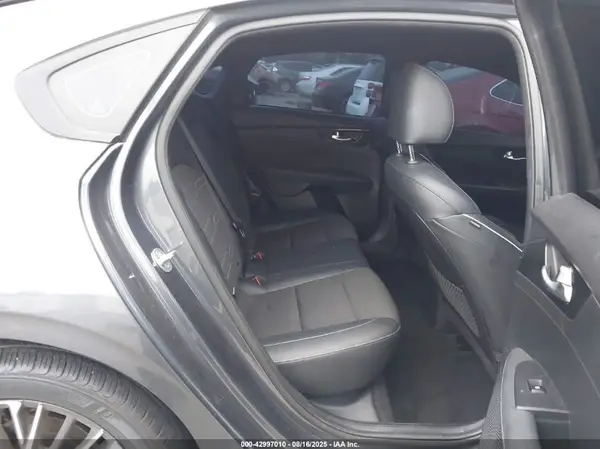 3KPF54AD1NE486269 2022 KIA FORTE - Image 8