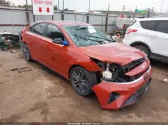 3KPF54AD1NE489916 2022 KIA FORTE