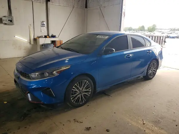 3KPF54AD1NE497241 2022 KIA FORTE - Image 1