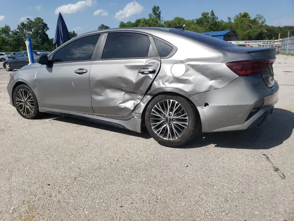 3KPF54AD1NE507105 2022 KIA FORTE - Image 2