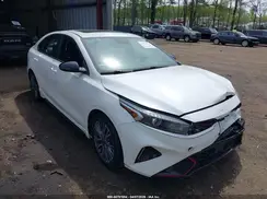 3KPF54AD1NE510604 2022 KIA FORTE