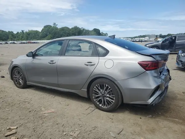 3KPF54AD1PE516079 2023 KIA FORTE - Image 2
