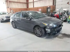 3KPF54AD1PE520858 2023 KIA FORTE