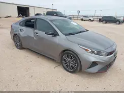 3KPF54AD1PE522562 2023 KIA FORTE