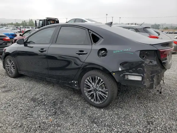 3KPF54AD1PE524246 2023 KIA FORTE - Image 2