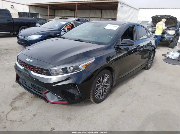 3KPF54AD1PE526482 2023 KIA FORTE - Image 2