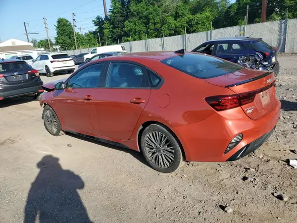 3KPF54AD1PE532945 2023 KIA FORTE - Image 2