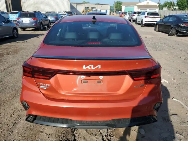 3KPF54AD1PE532945 2023 KIA FORTE - Image 8
