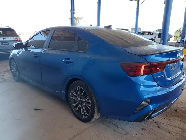 3KPF54AD1PE538129 2023 KIA FORTE - Image 2