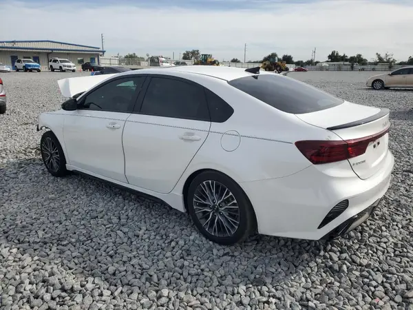 3KPF54AD1PE542438 2023 KIA FORTE - Image 2