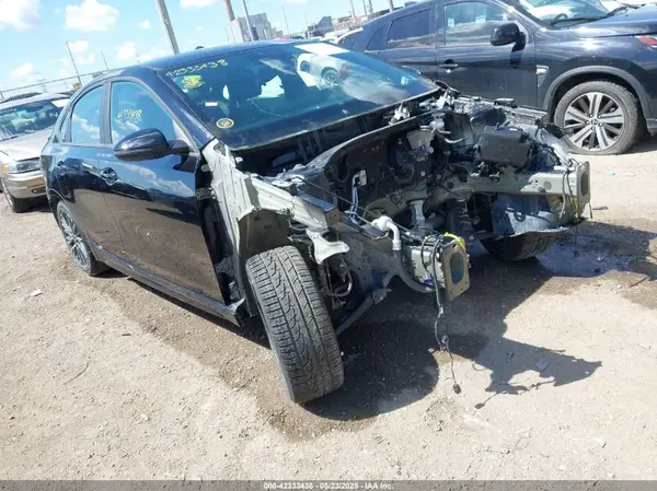3KPF54AD1PE558395 2023 KIA FORTE - Image 1