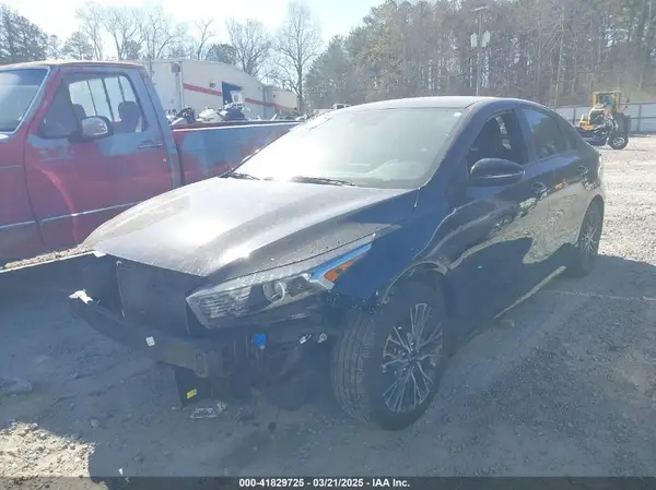 3KPF54AD1PE559160 2023 KIA FORTE - Image 2