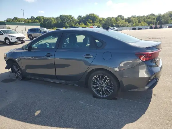 3KPF54AD1PE560499 2023 KIA FORTE - Image 2