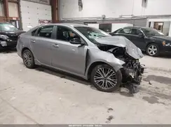 3KPF54AD1PE568702 2023 KIA FORTE