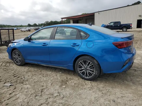 3KPF54AD1PE568747 2023 KIA FORTE - Image 2