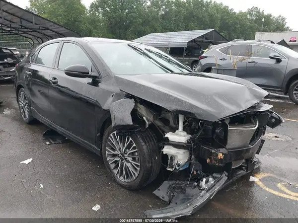 3KPF54AD1PE574239 2023 KIA FORTE - Image 1