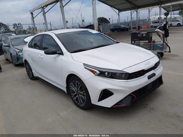 3KPF54AD1PE574581 2023 KIA FORTE - Image 1