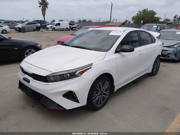 3KPF54AD1PE574581 2023 KIA FORTE - Image 2