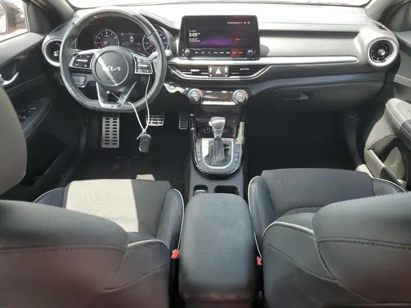 3KPF54AD1PE576928 2023 KIA FORTE - Image 8