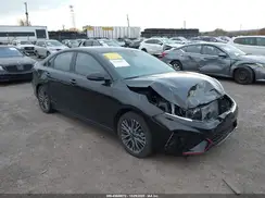 3KPF54AD1PE577397 2023 KIA FORTE
