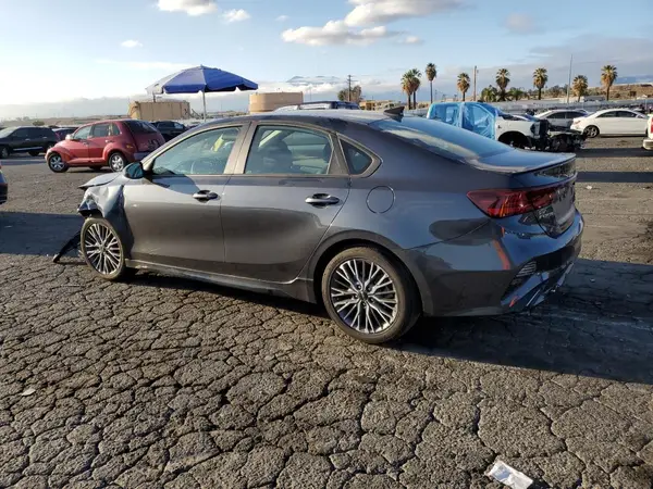 3KPF54AD1PE606753 2023 KIA FORTE - Image 2