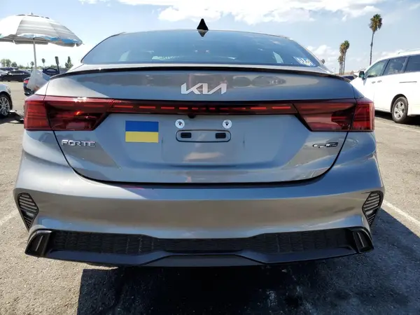 2023 KIA FORTE auction photo 6
