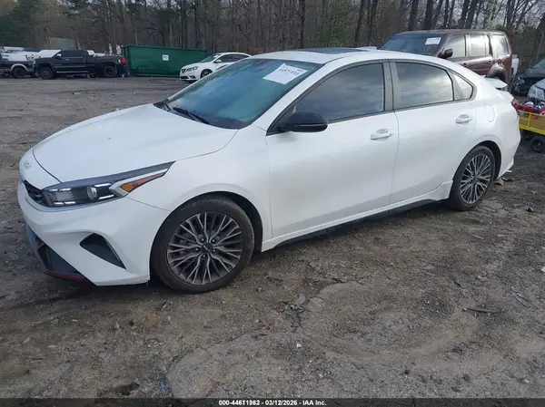 3KPF54AD1PE620765 2023 KIA FORTE - Image 2