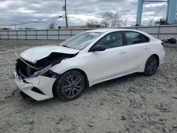 3KPF54AD1PE627845 2023 KIA FORTE - Image 1