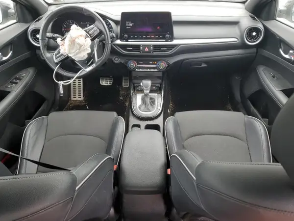 3KPF54AD1PE627845 2023 KIA FORTE - Image 8