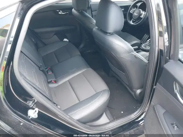 3KPF54AD1PE629126 2023 KIA FORTE - Image 8