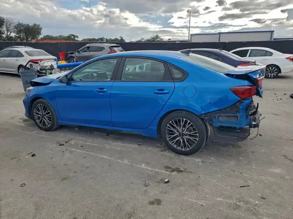 3KPF54AD1PE637968 2023 KIA FORTE - Image 2
