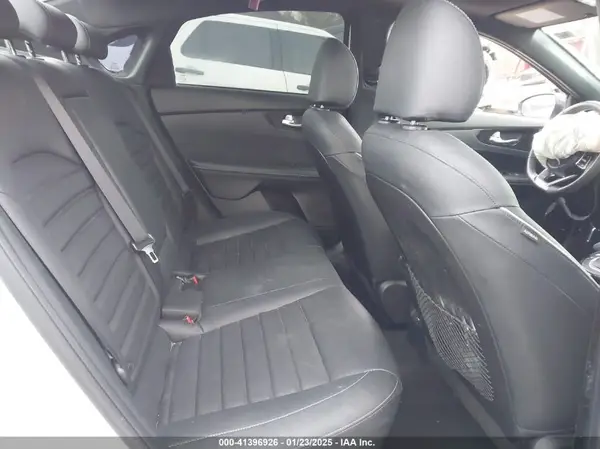 3KPF54AD1PE639171 2023 KIA FORTE - Image 8