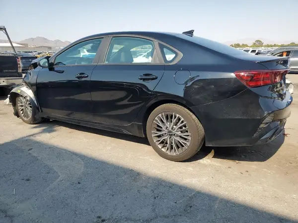 3KPF54AD1PE640112 2023 KIA FORTE - Image 2