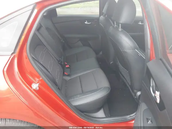 3KPF54AD1PE644998 2023 KIA FORTE - Image 8