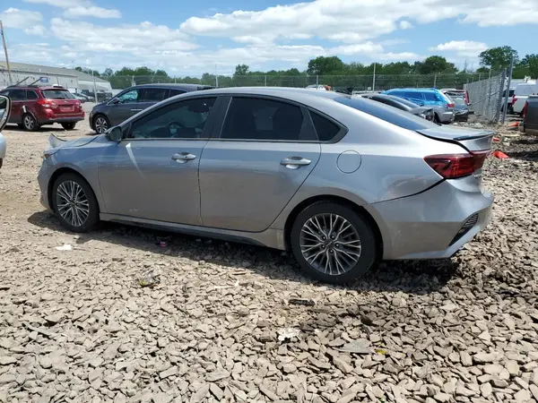 3KPF54AD1PE646511 2023 KIA FORTE - Image 2