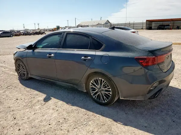 3KPF54AD1PE647402 2023 KIA FORTE - Image 2