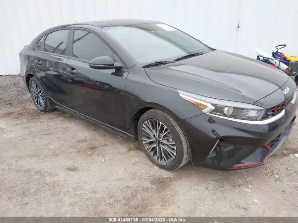3KPF54AD1PE648145 2023 KIA FORTE - Image 1