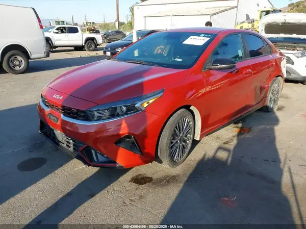 3KPF54AD1PE651773 2023 KIA FORTE - Image 2