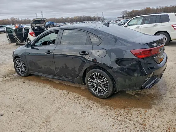 3KPF54AD1PE661283 2023 KIA FORTE - Image 2