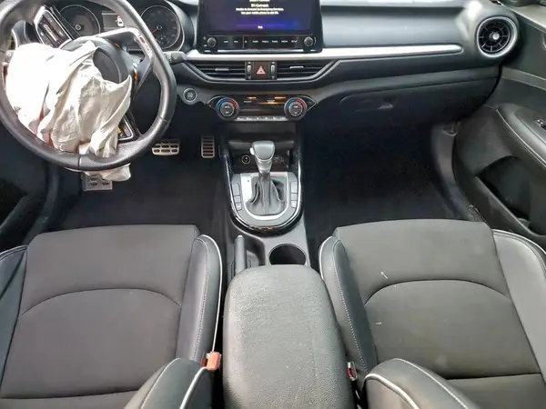 3KPF54AD1PE661283 2023 KIA FORTE - Image 8