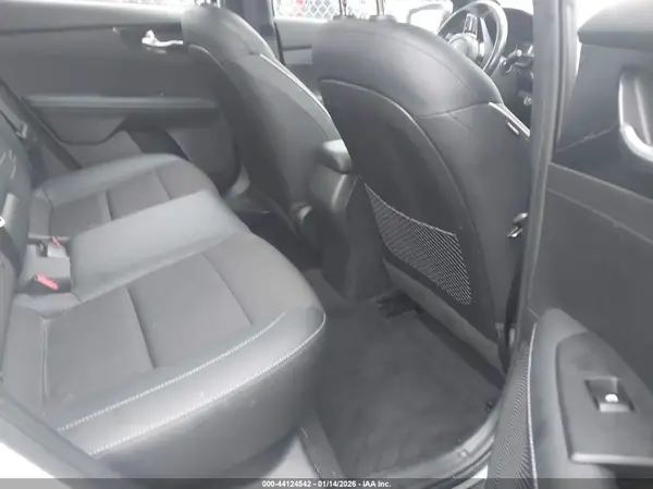 3KPF54AD1PE664006 2023 KIA FORTE - Image 8